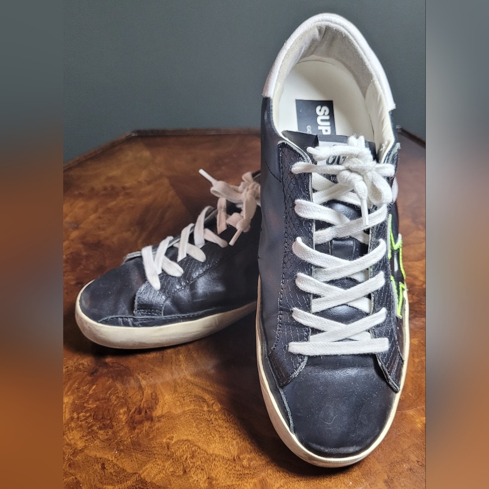 Golden Goose Black Leather Sneaker/ Snakeskin Leather Accents / Neon Edged Star. - Picture 3 of 16